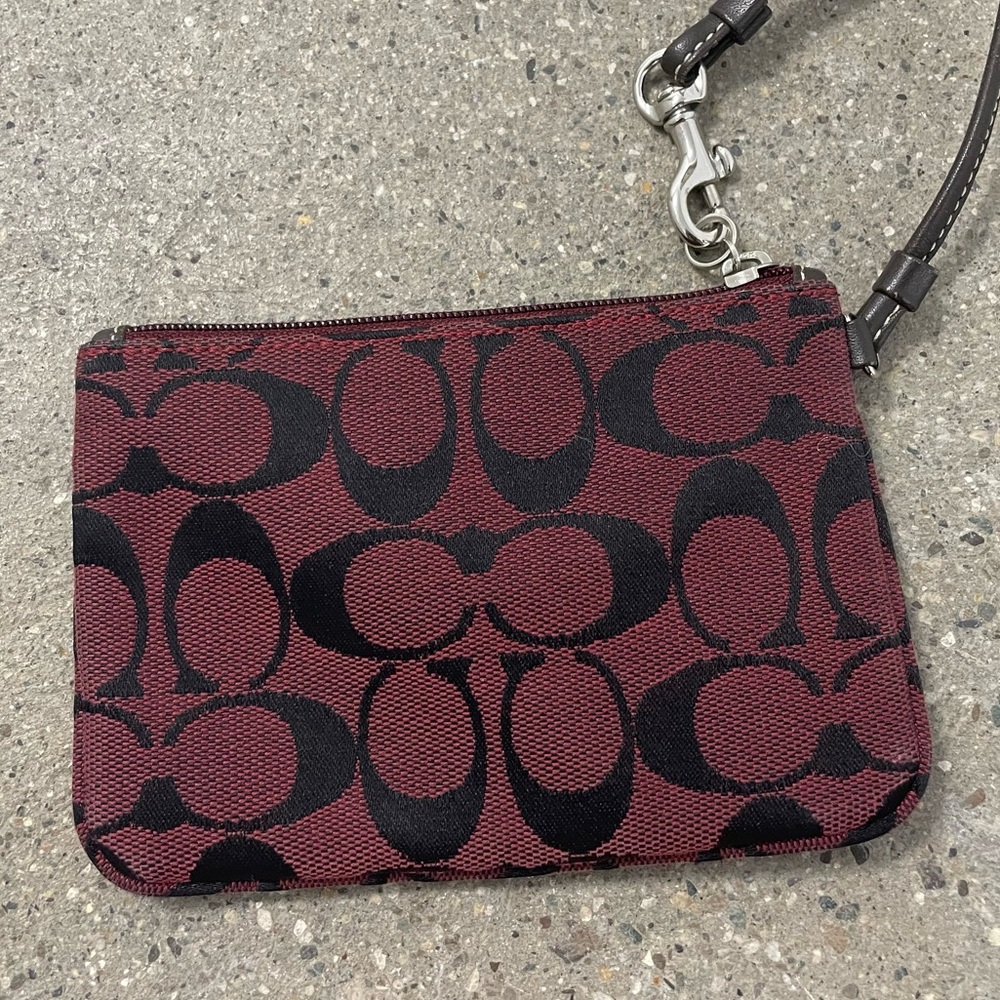 Vintage Y2K small red Coach wristlet wallet EUC - Picture 6 of 10